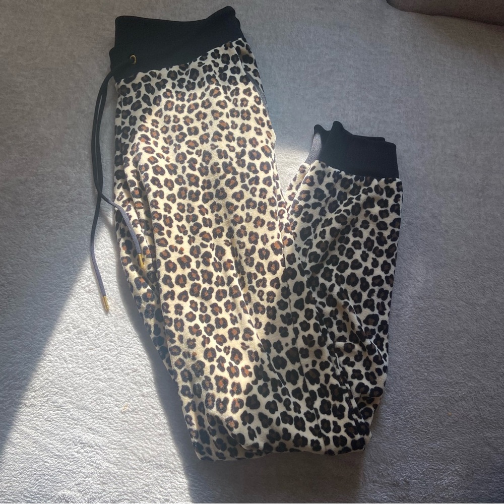 Juicy Couture Velour Y2K Leopard Joggers XS